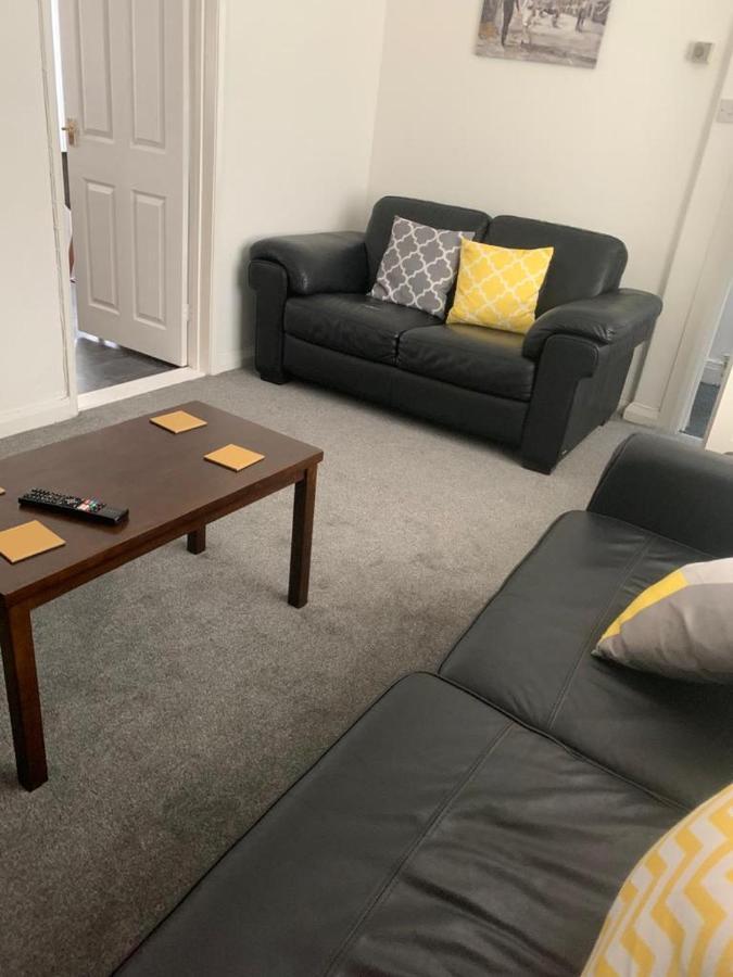 Coach House, A Cosy Nook In The Heart Of Tyne And Wear, With Parking, Wifi, Smart Tv, Close To All Travel Links Including Durham, Newcastle, Metrocentre, Sunderland Washington  Kültér fotó